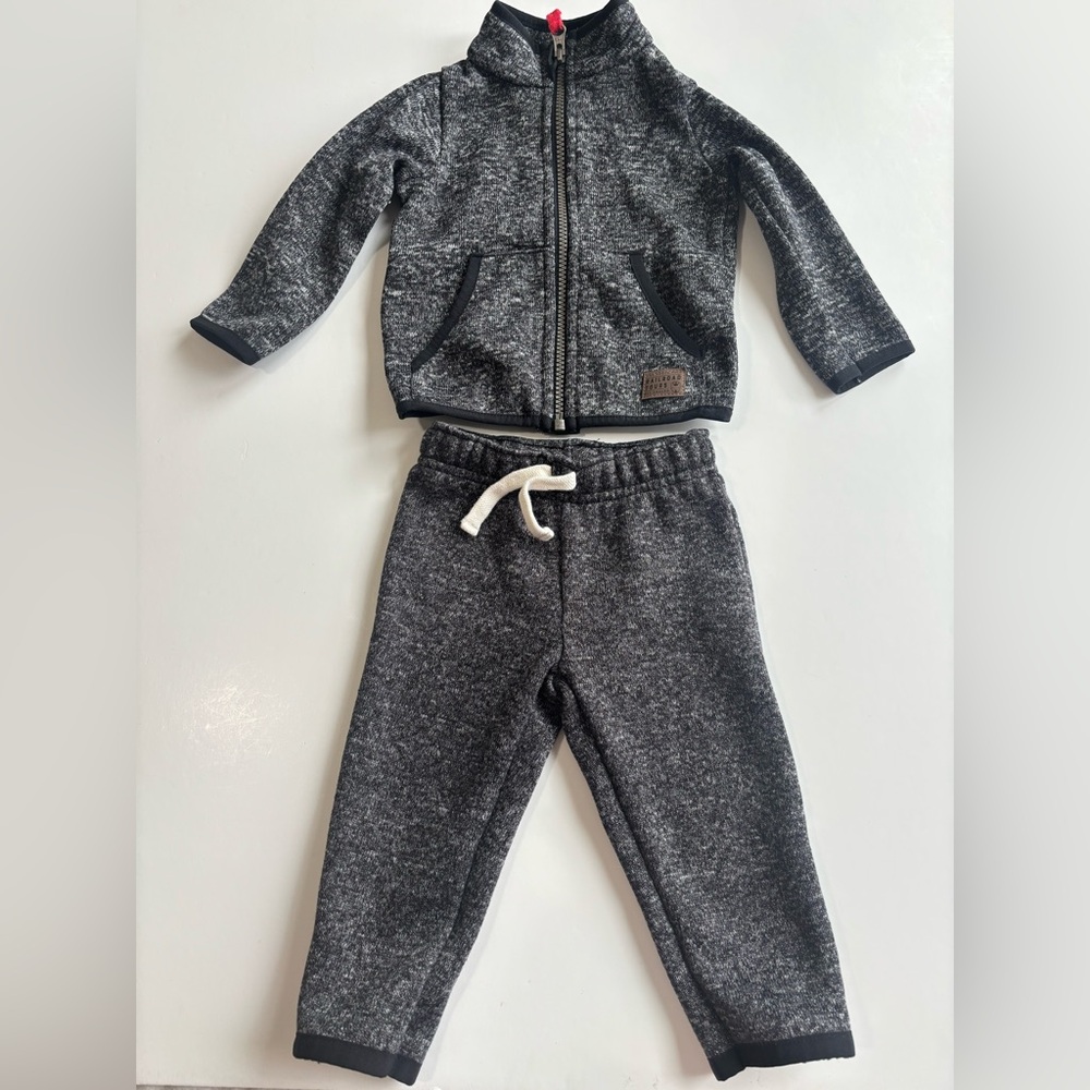 BN8 Carter’s Gray Black Matching Set Full Zip Boy 12M